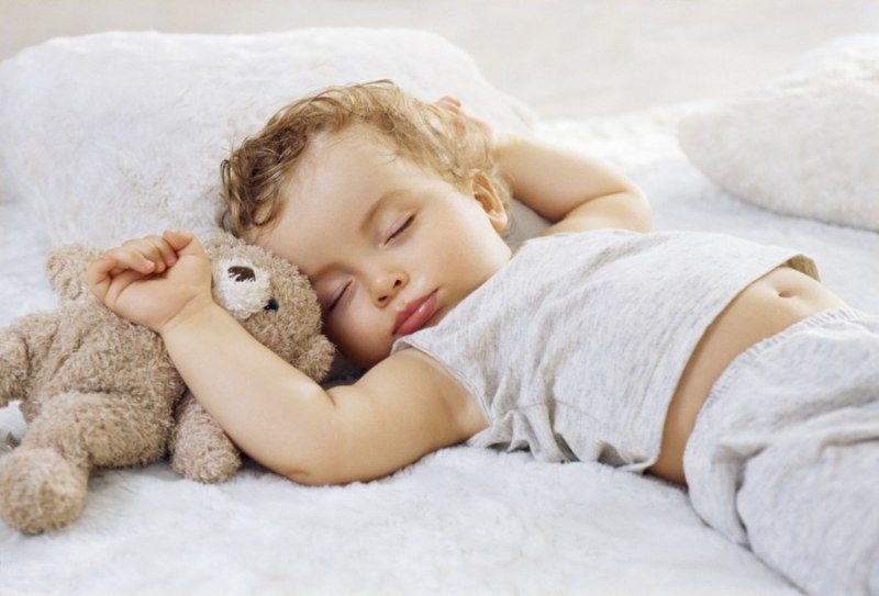 Хотите, чтоб ребенок не толстел — пусть дольше спит
