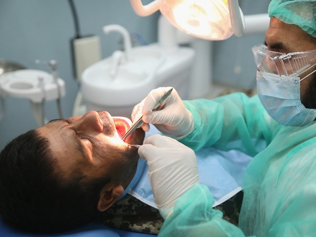 dentist teeth